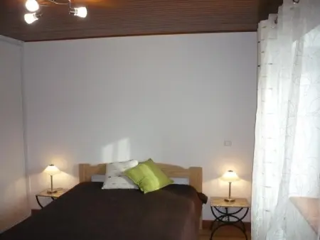 Charmant gîte 3 chambres avec jardin, proche activités neige et randonnées, animaux acceptés ! - Photo 9