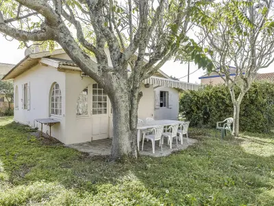 Maison à Biscarrosse Plage, Maison de charme 3 ch. à 350m de la plage - jardin, BBQ, animaux admis, idéale pour 6 pers. - L833867