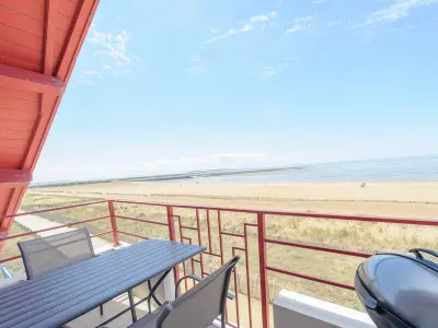 Appartement à Châtelaillon Plage, Appartement T2 en Front de Mer avec Balcon, Wifi et Parking - Châtelaillon-Plage - L977622