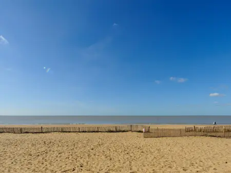 Appartement T2 à 50m de la Plage, Balcon, Wifi, Tout Confort, 4 Pers, Châtelaillon-Plage - Photo 10