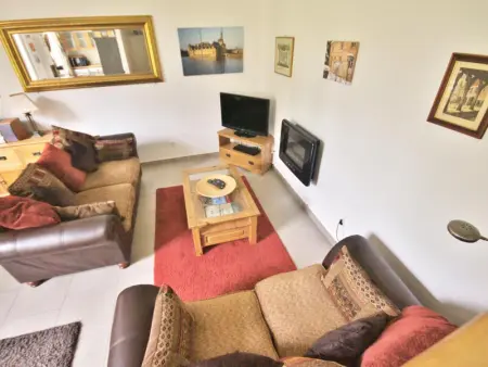 Gîte paisible avec jardin privé, proche commerces, parking, Wifi, animaux acceptés, tout compris - Photo 3