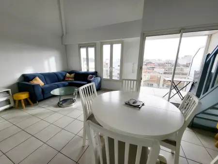 Appartement T3 avec Mezzanine, Balcon et Garage au Centre des Sables-d'Olonne - Photo 10
