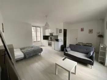 Wohnung in La Roche Posay,Appartement Rénové avec Cuisine Américaine et WIFI, Proche des Thermes Saint Roch FR-1-541-32 N°887153