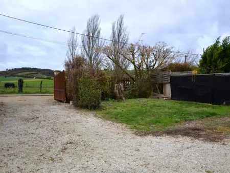 Charmante maisonnette avec jardin privatif, proche de Troyes, idéal pour 4/5 personnes et animaux acceptés - Photo 10