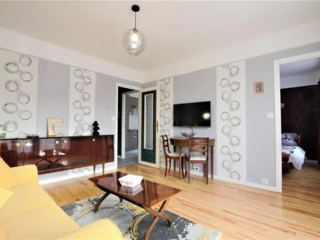 Charmant Gîte avec Jardin et Animaux Bienvenus, Gite 4 personnes à Villenauxe la Grande - Photo 2