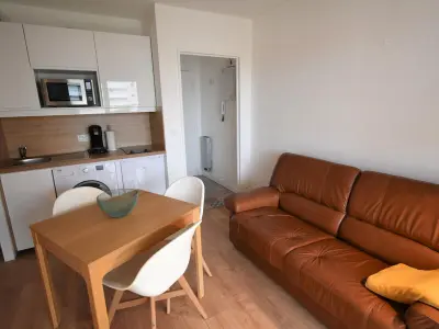 Appartement à Arcachon, Arcachon - T2 cabine rénové avec balcon proche plage et centre ville - L887176