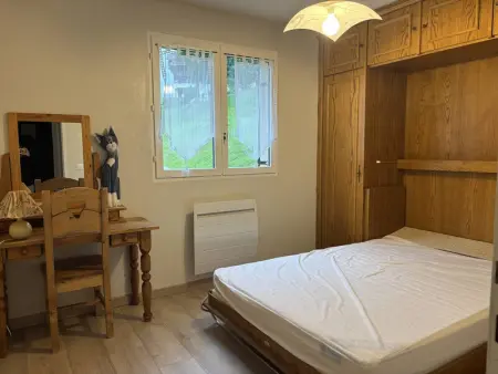 Appartement cosy, balcon sud, 2 chambres, parking gratuit à 10 min du centre et proche ski ! - Photo 5