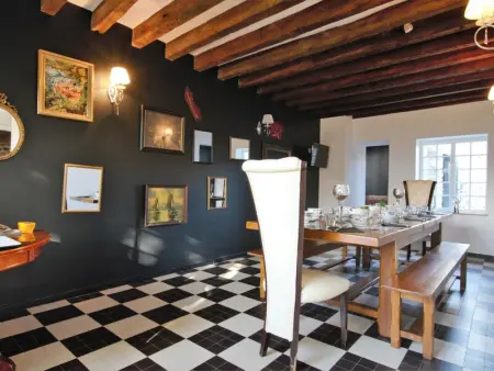 Maison de caractère avec piscine chauffée, espace détente, billard, proche de Provins et Nogent-sur-Seine - Photo 2