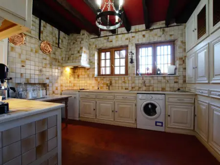 Maison de caractère avec piscine chauffée, espace détente, billard, proche de Provins et Nogent-sur-Seine - Photo 5