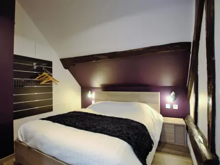 Gîte de Charme avec Piscine Chauffée, Jardin Privatif et Proximité de Sites Touristiques - Photo 4