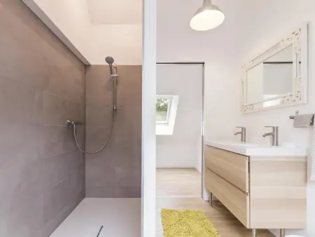 Maison paisible proche plage, parking, animaux acceptés - Photo 4