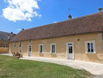 Gîte in Corbon,Spacieuse longère Percheronne avec jardin, spa, activités familiales et pêche à la ferme FR-1-497-138 N°834100