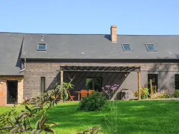 Gite à Le Hanouard,Gîte de charme pour 8 pers avec cheminée et jardin FR-1-441-673 N°834110