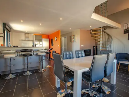 Maison charmante avec jardin proche de Provins et Nogent, idéale pour familles - Photo 1