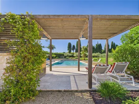 Magnifique Mas Provençal avec Piscine à Eygalières - 19 Couchages, 8 Chambres, Billard, et Plus ! - Photo 2