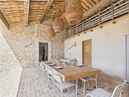 Magnifique Mas Provençal avec Piscine à Eygalières - 19 Couchages, 8 Chambres, Billard, et Plus ! - Photo 8