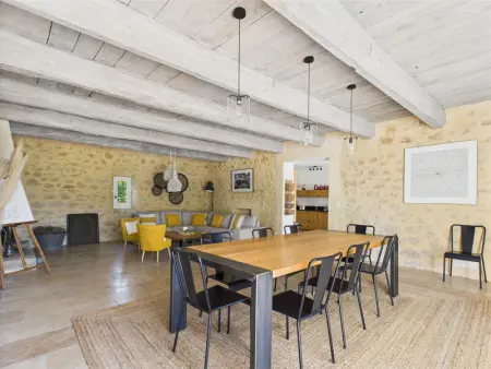 Magnifique Mas Provençal avec Piscine à Eygalières - 19 Couchages, 8 Chambres, Billard, et Plus ! - Photo 9