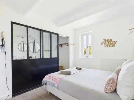 Magnifique Mas Provençal avec Piscine à Eygalières - 19 Couchages, 8 Chambres, Billard, et Plus ! - Photo 18