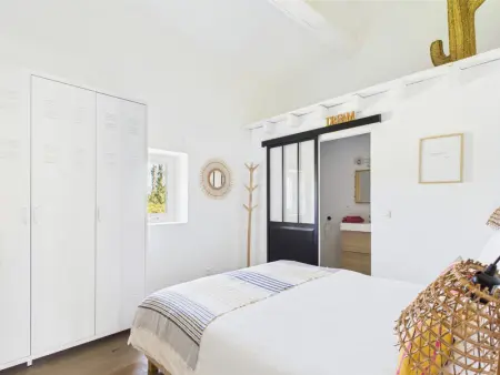 Magnifique Mas Provençal avec Piscine à Eygalières - 19 Couchages, 8 Chambres, Billard, et Plus ! - Photo 22