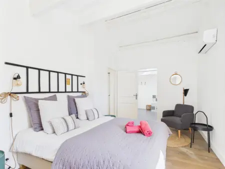 Magnifique Mas Provençal avec Piscine à Eygalières - 19 Couchages, 8 Chambres, Billard, et Plus ! - Photo 27