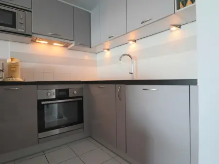 Appartement Climatisé Front de Mer avec Terrasse, Piscine, et Garage Privatif à Sète - Photo 6