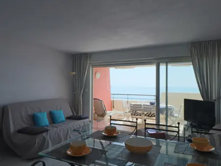 Appartement Climatisé Front de Mer avec Terrasse, Piscine, et Garage Privatif à Sète - Photo 10