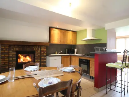 Maison ancienne avec insert et animaux autorisés - Photo 1