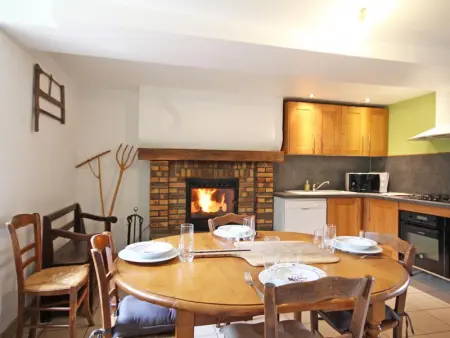 Maison ancienne avec insert et animaux autorisés - Photo 2