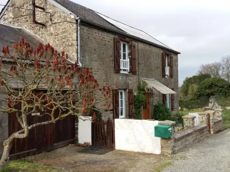 Maison ancienne avec insert et animaux autorisés - Photo 13