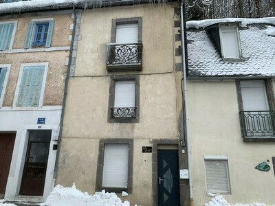 Location Appartement à Mont Dore,Le Mont-Dore F3 avec petite terrasse et wifi illimité FR-1-415-105 N°887260