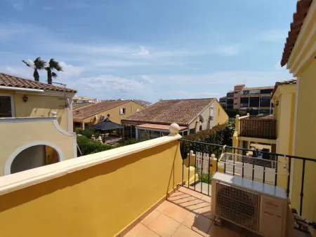 Villa climatisée avec jacuzzi, 2 terrasses, équipements modernes et proche du centre, Agde - Photo 13