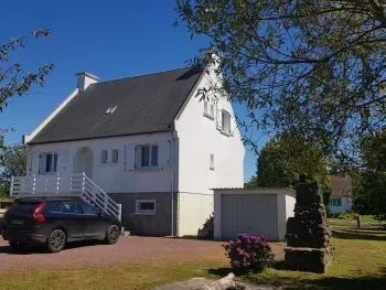 Gite à Yquelon,Maison spacieuse à Yquelon avec jardin clos, proche Granville et Mont Saint-Michel FR-1-362-903 N°834244