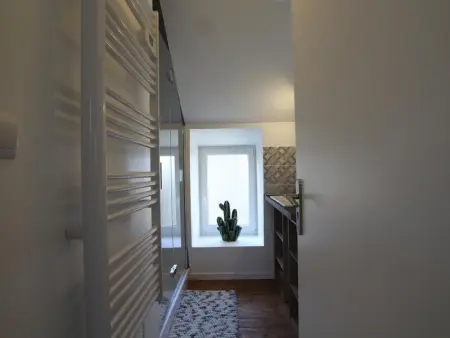 Charmant gîte au cœur de Barfleur, près du port, avec cour privée et animaux acceptés - Photo 11