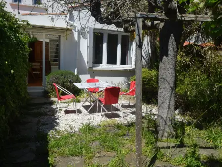 Maison 2 étoiles proche plage & marché, avec jardin et terrasse, idéale pour familles. - Photo 1