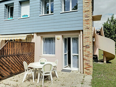 Location Appartement à Saint Pair sur Mer,Appartement indépendant en duplex avec terrasse, cadre verdoyant FR-1-361-374 N°887313