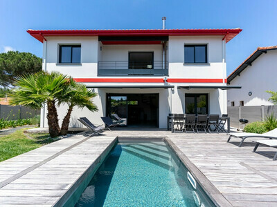 LA TESTE DE BUCH - MAISON AVEC PISCINE, Maison 9 personnes à La Teste de Buch FR-1-319-433