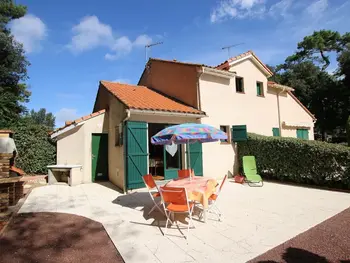 Haus in Saint Brevin les Pins,Maison bord de mer, 4 couchages, terrasse privée, à 50m de la plage ! FR-1-364-104 N°834329