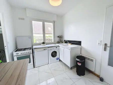 Maison calme, proche plage et commerces à Jullouville, jardin clos, 3 chambres, idéale vacances - Photo 7