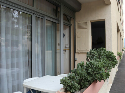 BANYULS-SUR-MER, appartement T3, rez-de-chaussée avec terrasse., Appartement 6 personnes à Banyuls sur Mer FR-1-309-295