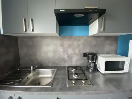 Studio central avec Wi-Fi proche des Thermes de La Roche-Posay - Photo 2