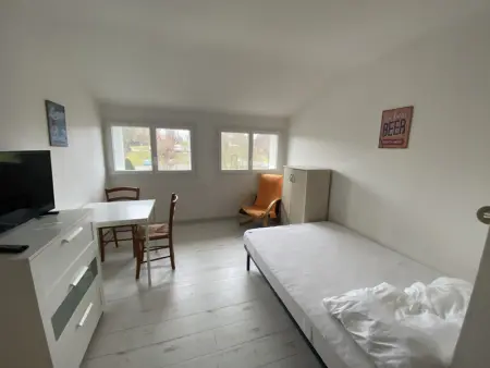 Studio cosy en cœur de La Roche-Posay, proche Thermes, Wi-Fi, laverie, tout équipé - Photo 3