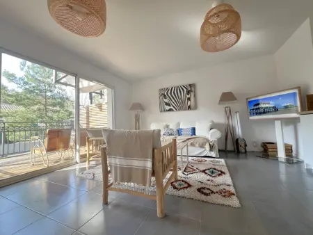 Appartement à Arcachon, Charmant appartement pour 6 en centre-ville d'Arcachon avec terrasse, parking et WiFi - L887372