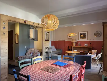 Appartement fonctionnel avec balcons, parking et Wi-Fi - Centre de Villard de Lans - Photo 3