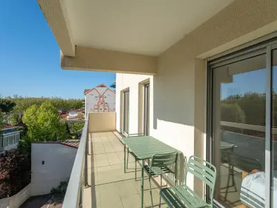 Appartement à Arcachon, Appartement T2 idéalement situé à Arcachon - Proche plage, commerces et gare - Parking privé - L887405