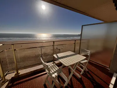 Appartement à Les Sables d'Olonne, Studio face mer avec balcon, proche commerces et plage - L887503