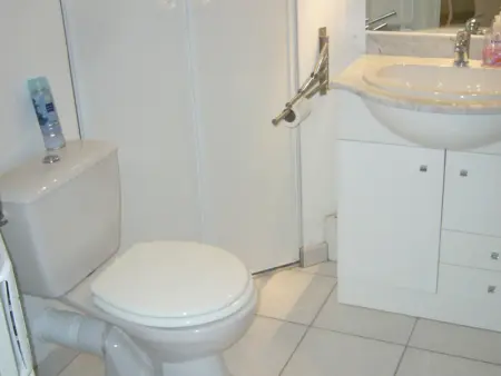 Appartement 2 pièces à 1km de la plage, proche du centre et des commerces - Photo 8