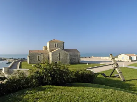 Maison de pêcheur typique à 400m du quai, proche plage, animaux bienvenus, WiFi en option - Photo 15