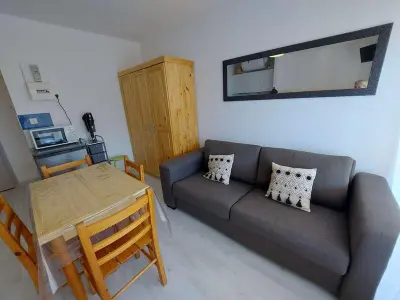 Appartement à Le Grau d'Agde, Studio cosy à 80m de la plage avec jardin et jeux pour enfants - L887615