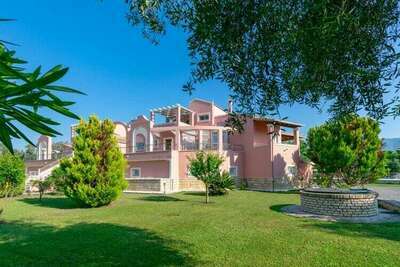 Villa Rosa 2, Maison 12 personnes à Korfu GR-14036-29