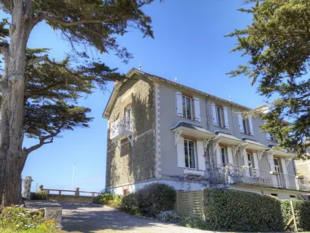 Gîte en Bord de Mer à Saint-Michel-Chef-Chef - Terrasse, Parking, Équipements Familiaux - Photo 8